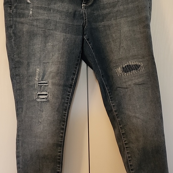 Gap easy leggings ,very comfortable - Picture 3 of 4